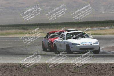 media/Jun-01-2024-CalClub SCCA (Sat) [[0aa0dc4a91]]/Group 3/Race/